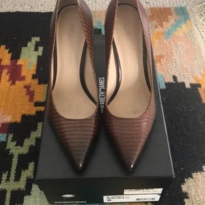 Elizabeth & James Brown Snakeskin Pump